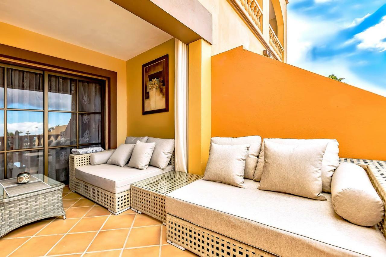 Apartment Elite Palace Адехе Екстер'єр фото